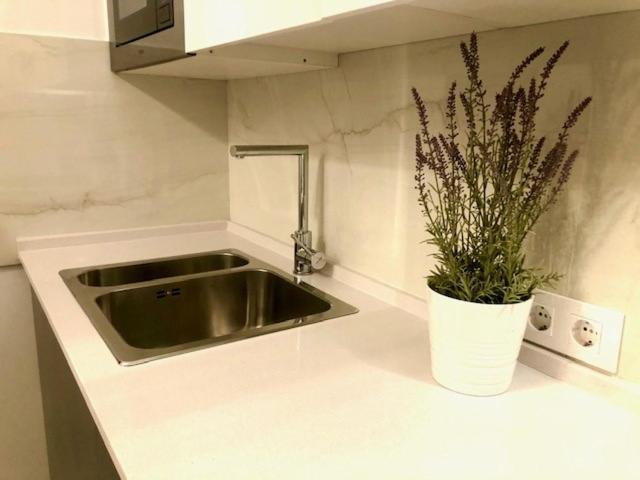 Gatu Premium Duplex Confort Junto A La Playa, Wifi Y Aire Acc Apartment Кадис Екстериор снимка