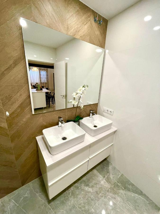Gatu Premium Duplex Confort Junto A La Playa, Wifi Y Aire Acc Apartment Кадис Екстериор снимка